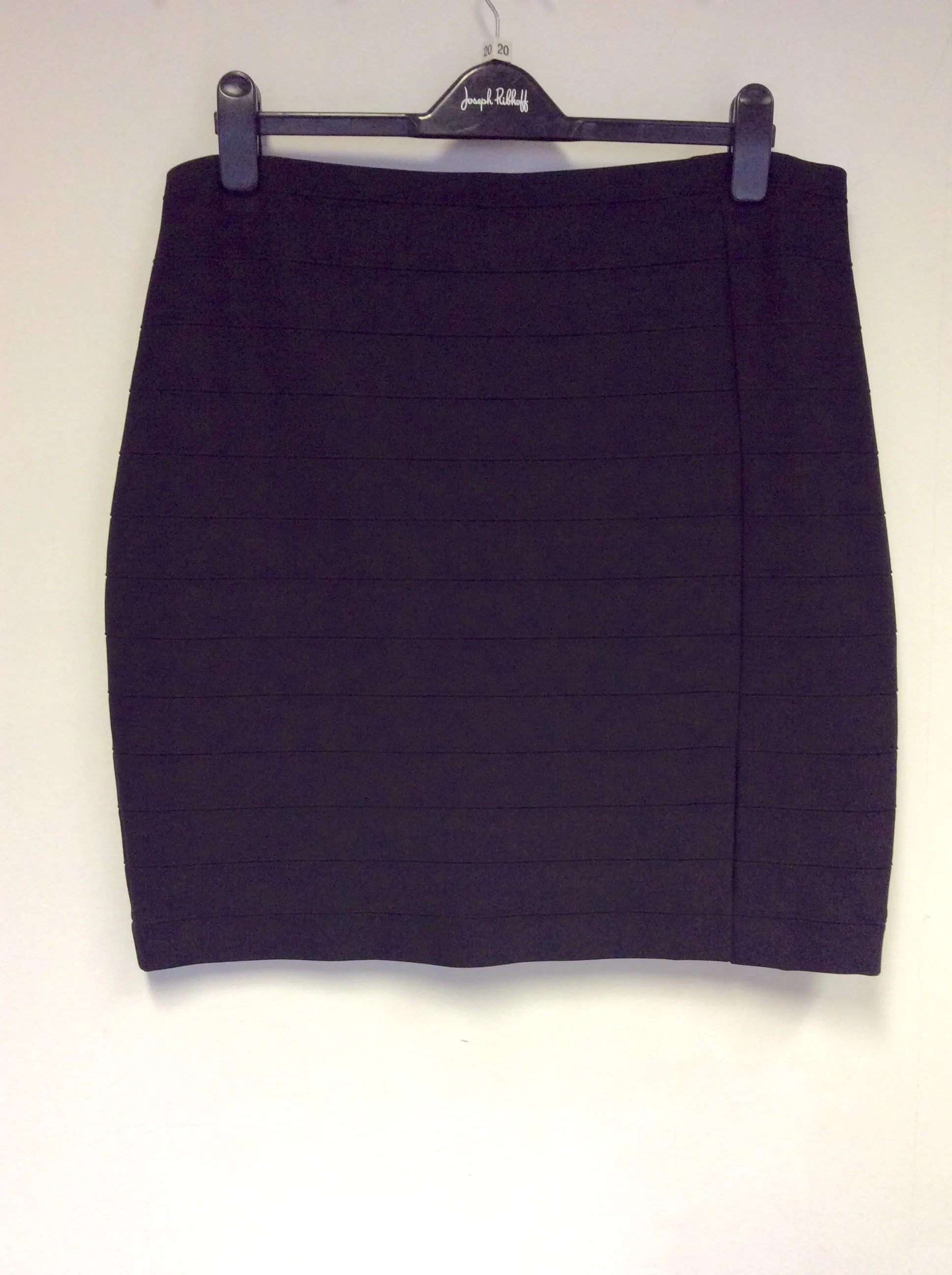 BRAND NEW JOSEPH RIBKOFF BLACK STRETCH PENCIL SKIRT SIZE 20