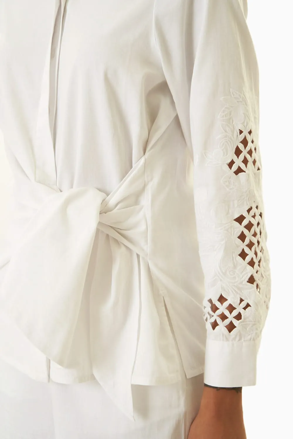 Cutwork White Cuff Set