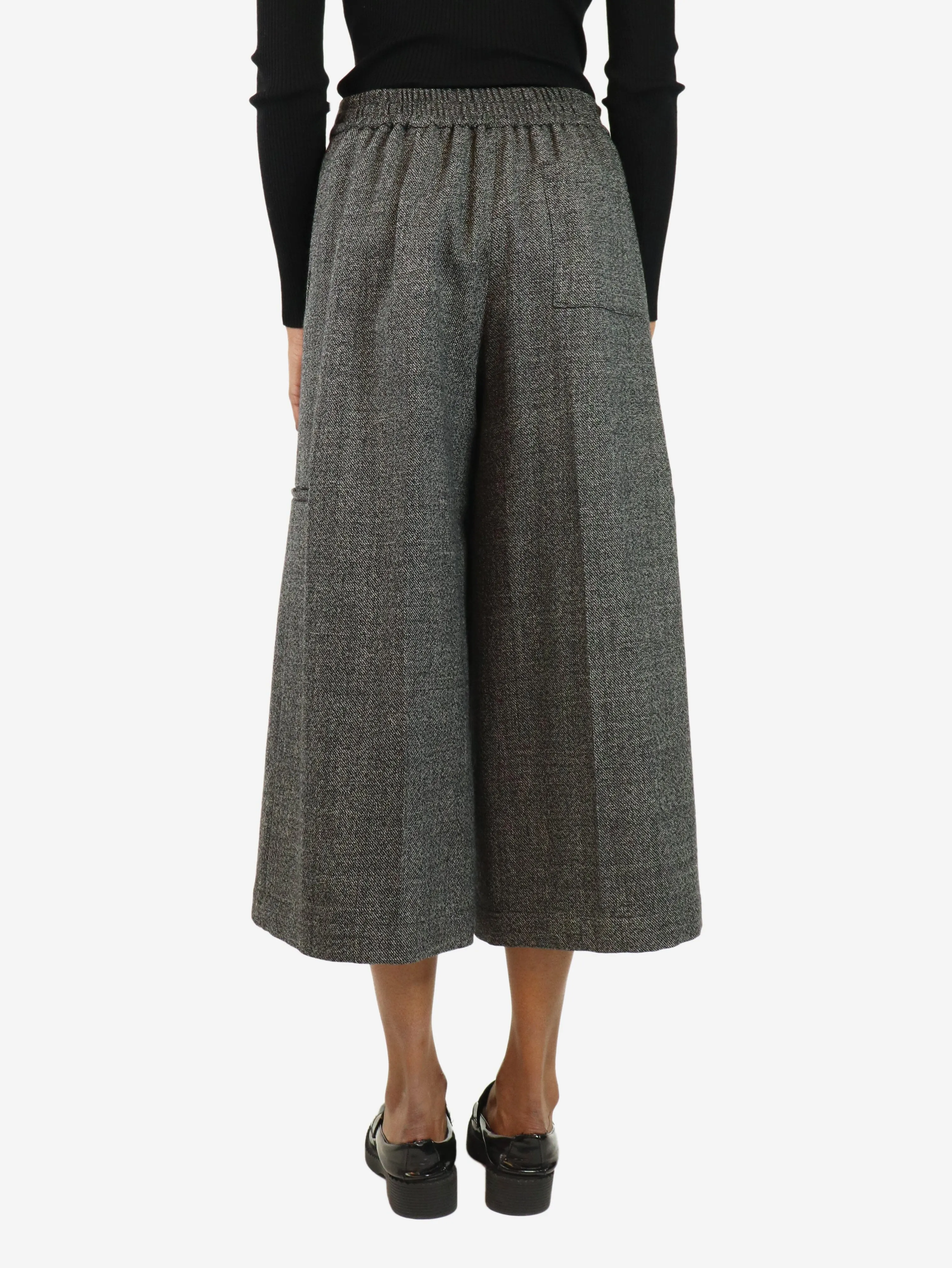 Grey wide-leg culottes - size S