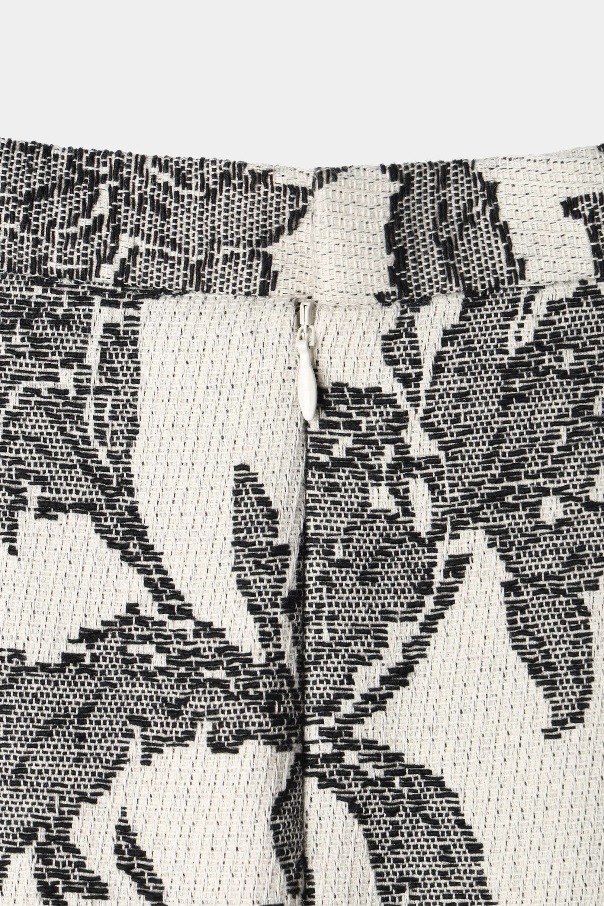 leaf jacquard pencil skirt