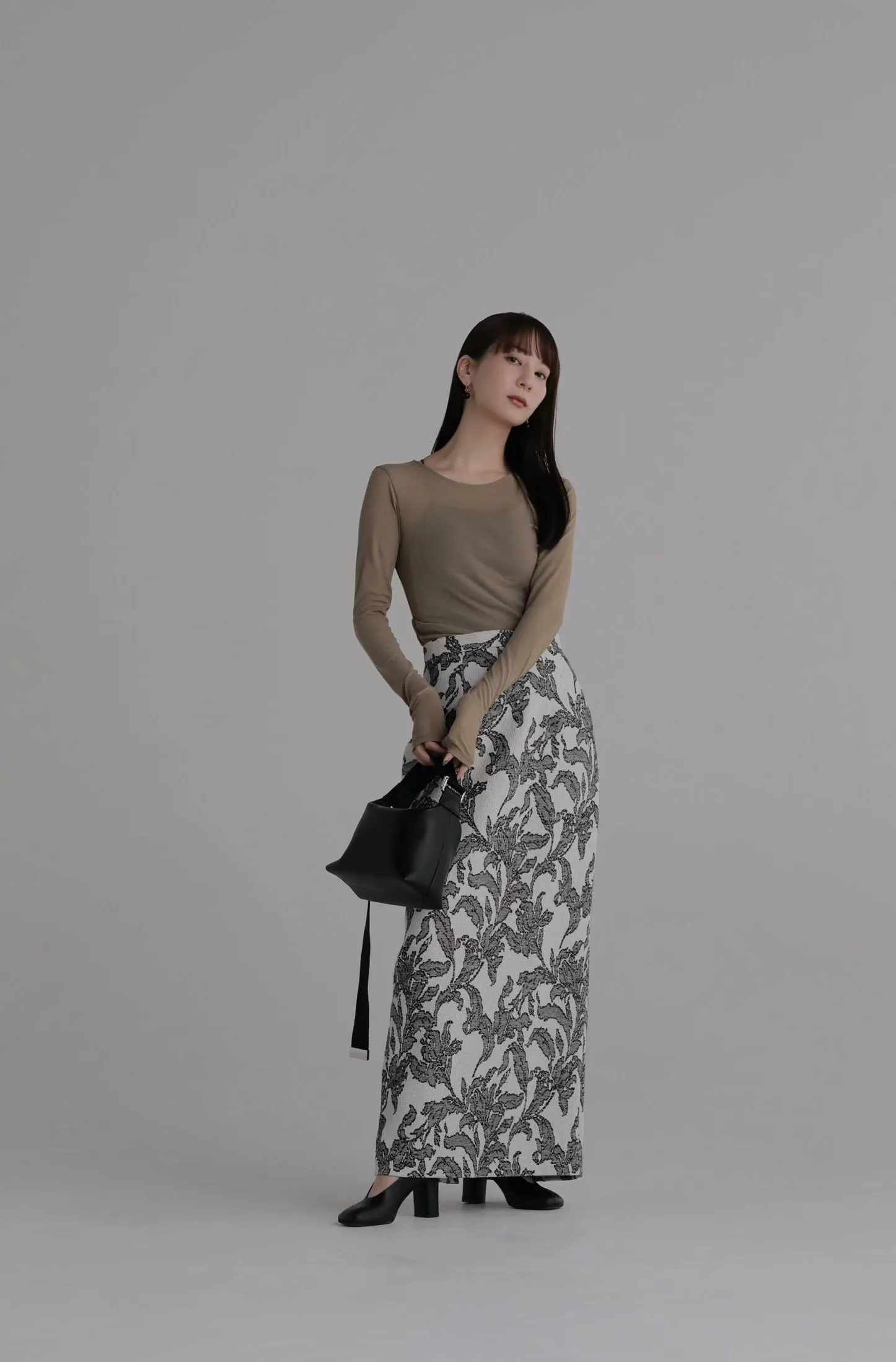 leaf jacquard pencil skirt