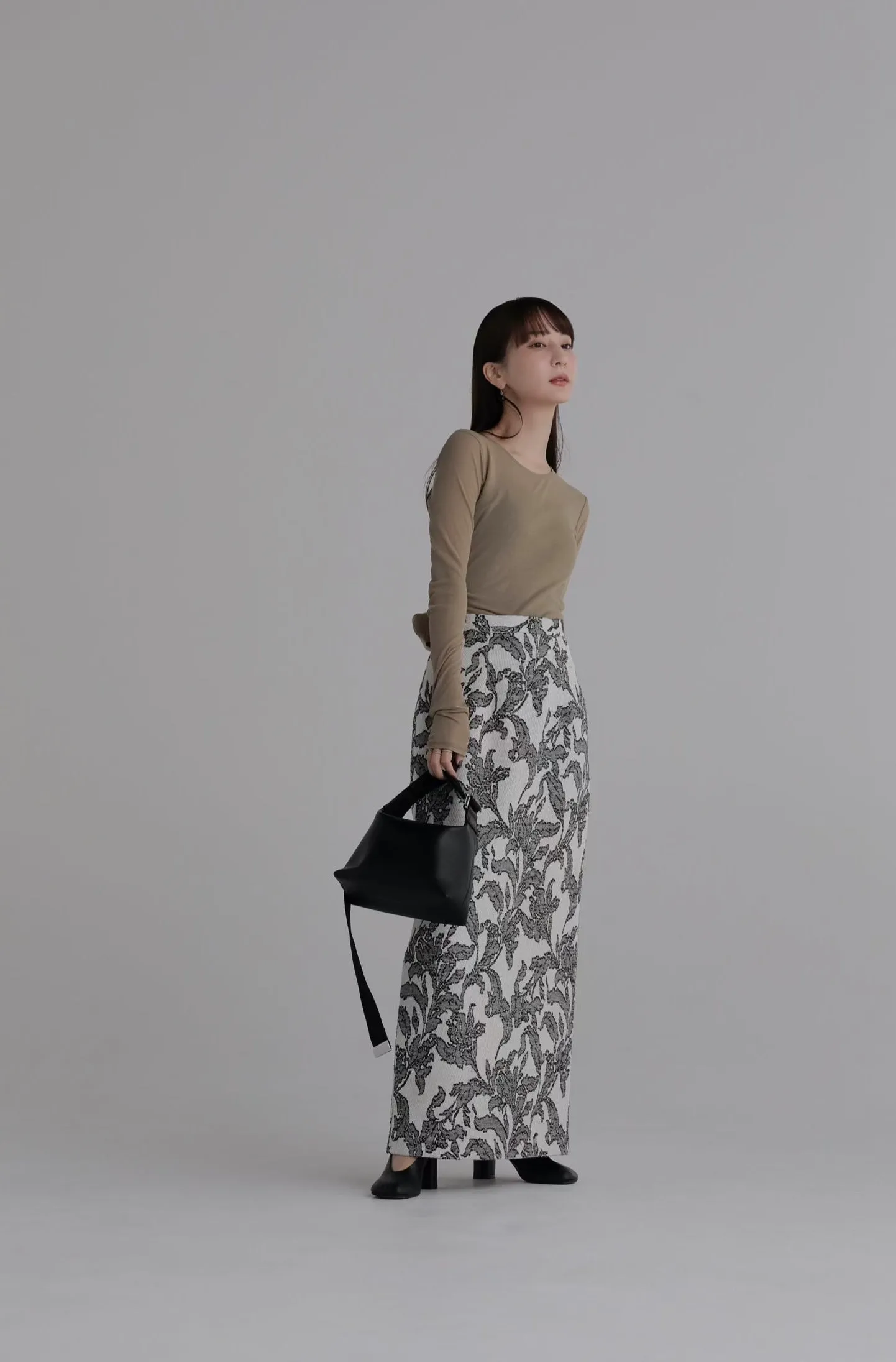 leaf jacquard pencil skirt