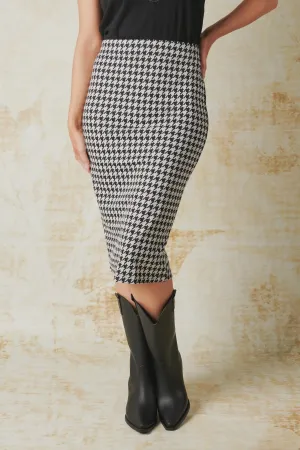 Ponte Pencil Skirt - Houndstooth