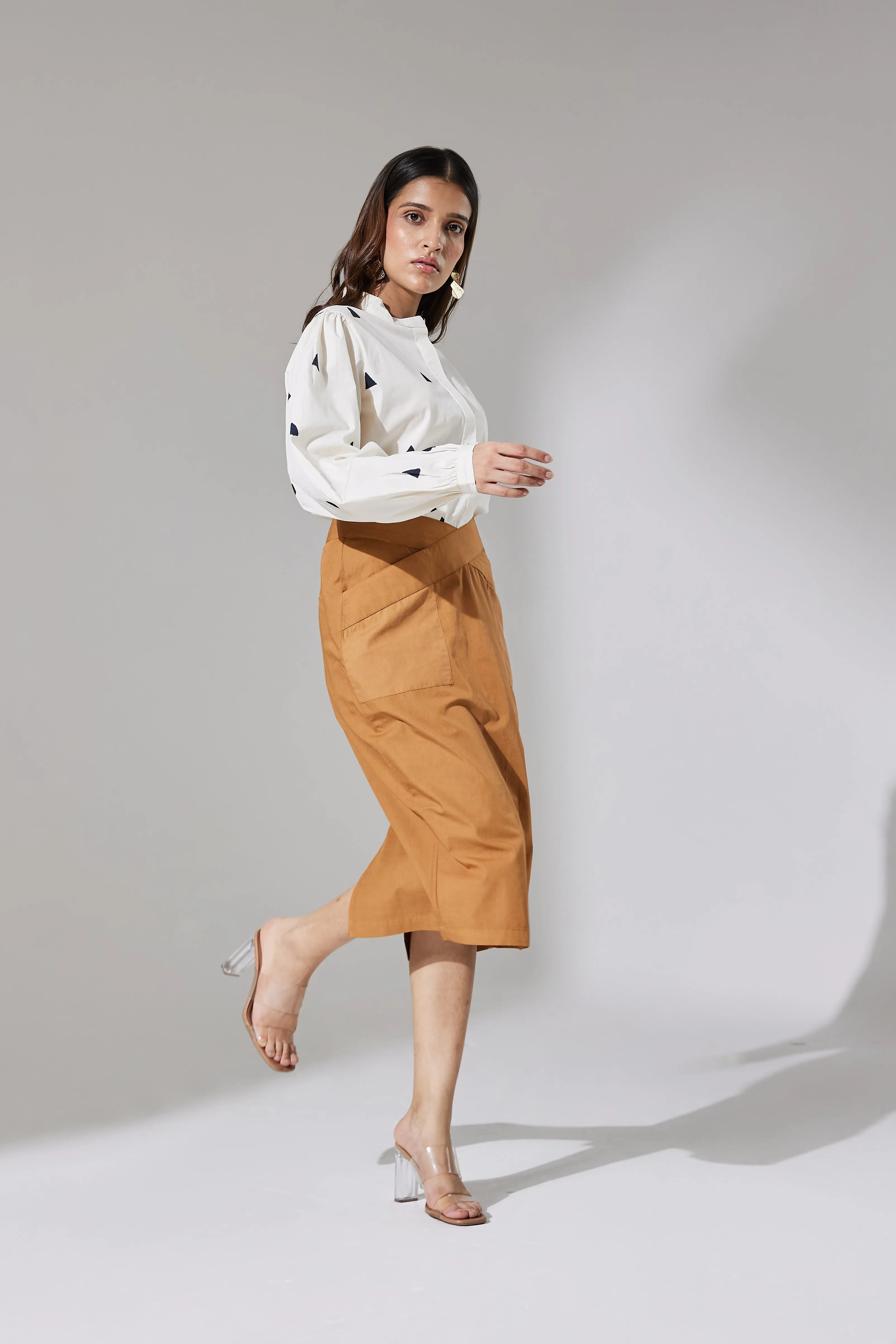 TAN PENCIL SKIRT